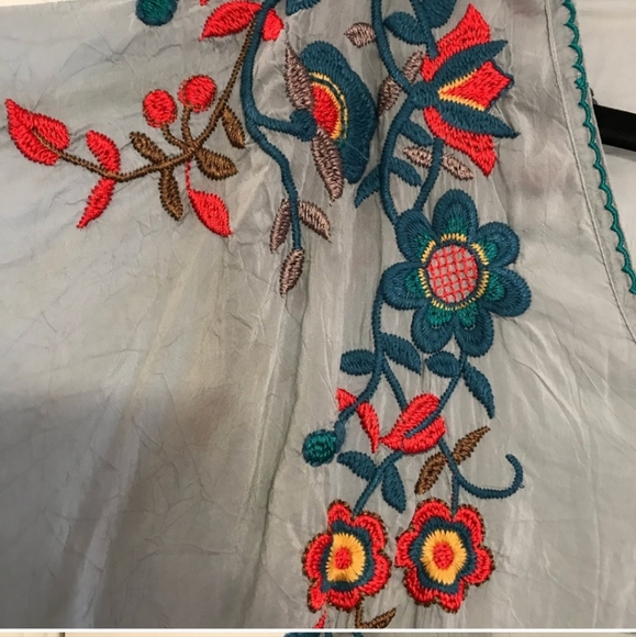 Johnny Was Embroidered Top - Picture 5 of 7